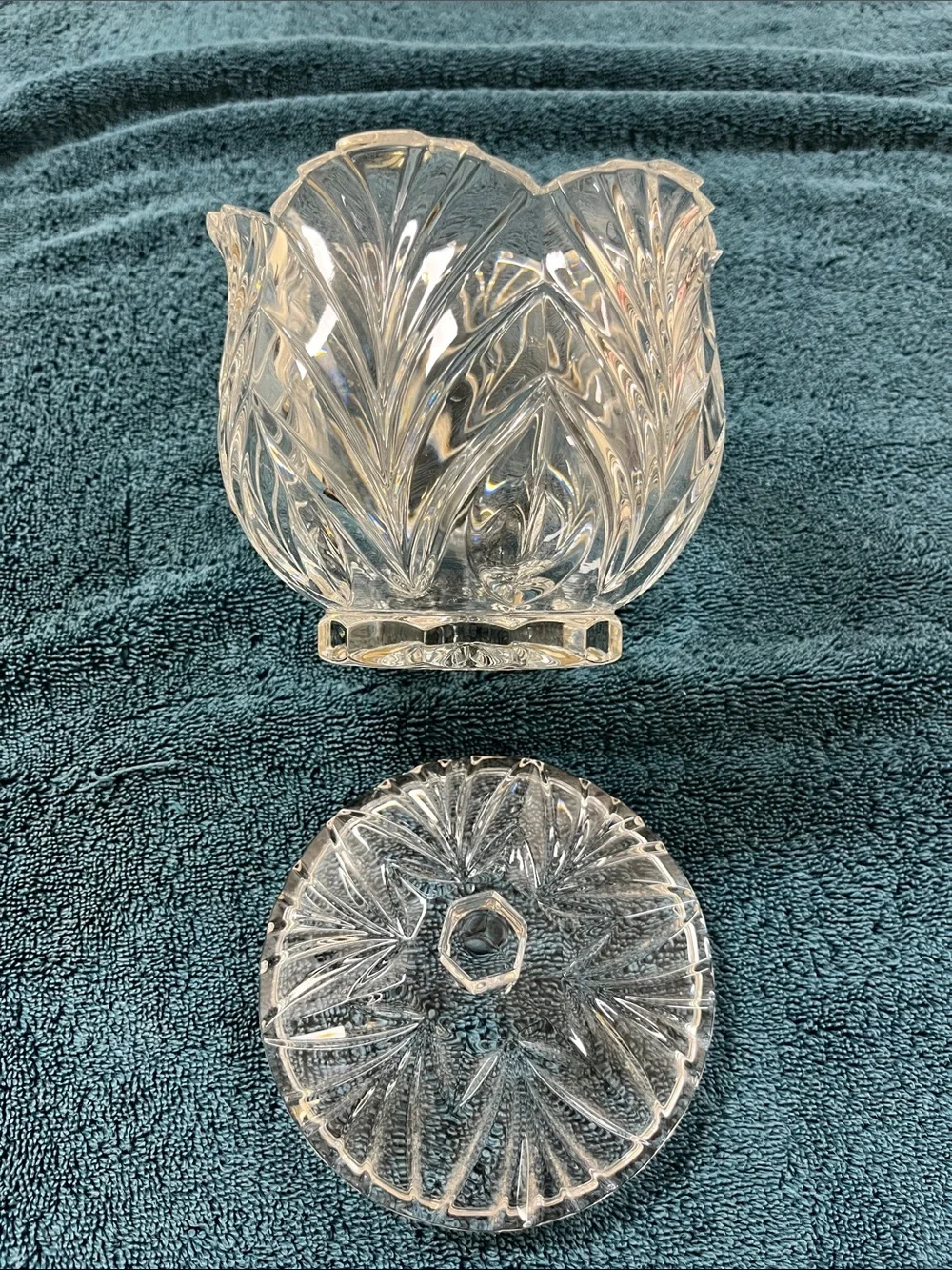 Vintage Noritake Hampton Hall full lead crystal covered sugar bowl